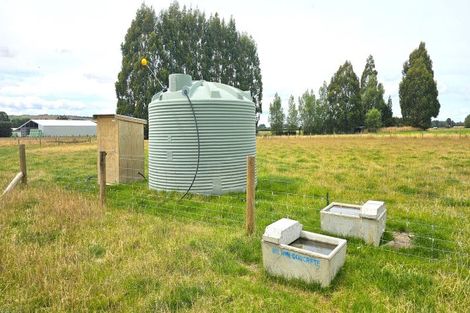 Photo of property in 30 Lady Barkly Road, Winton, 9782