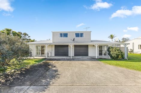 Photo of property in 49b Bay Street, Red Beach, 0932