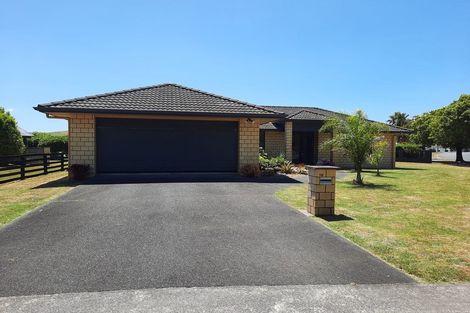 Photo of property in 16 Nautical Drive, Haruru, 0204