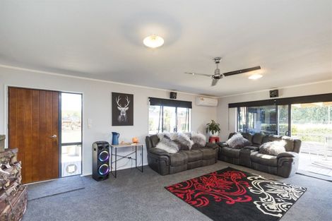 Photo of property in 728 Oroua Valley Road, Apiti, Feilding, 4777