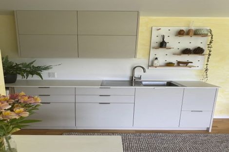 Photo of property in 48 Forest Road, Raumati South, Paraparaumu, 5032