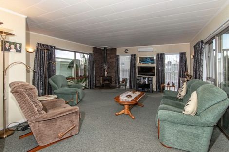 Photo of property in 17 Lyttelton Crescent, Tamatea, Napier, 4112