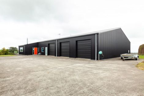 Photo of property in 866 Otaraoa Road, Tikorangi, Waitara, 4383