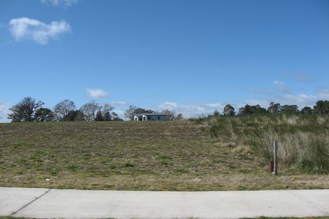 Photo of property in 17 John Norrie Place, Motuoapa, 3382