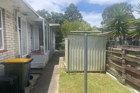 Photo of property in 2/13 Teviot Place, Totara Vale, Auckland, 0629