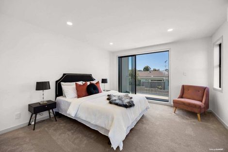 Photo of property in 43b Centorian Drive, Windsor Park, Auckland, 0632