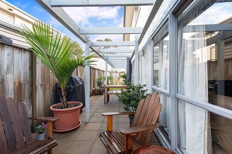 Photo of property in 21 Magma Crescent, Stonefields, Auckland, 1072