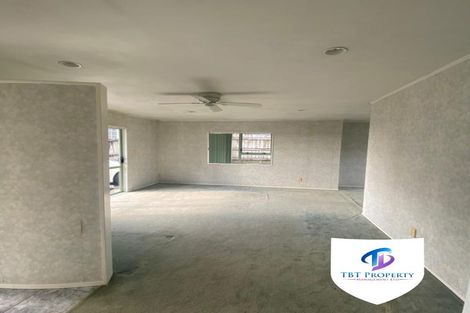 Photo of property in 14 Crail Court, Totara Heights, Auckland, 2105