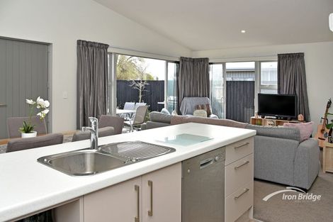 Photo of property in 2/97 Packe Street, Edgeware, Christchurch, 8013