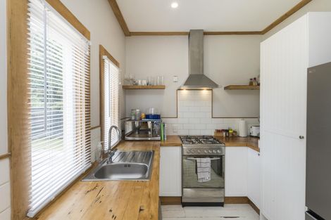 Photo of property in 392 Botanical Road, West End, Palmerston North, 4412