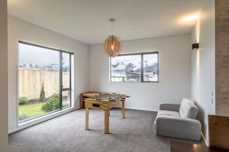 Photo of property in 21 Pennycook Place, Lake Hawea, Wanaka, 9382