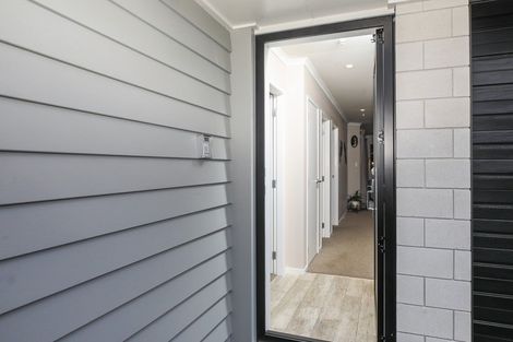 Photo of property in 4/142 Forest Lake Road, Forest Lake, Hamilton, 3200