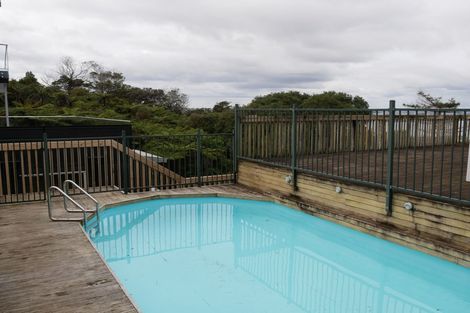 Photo of property in 2a Hoskins Avenue, Hillsborough, Auckland, 1042