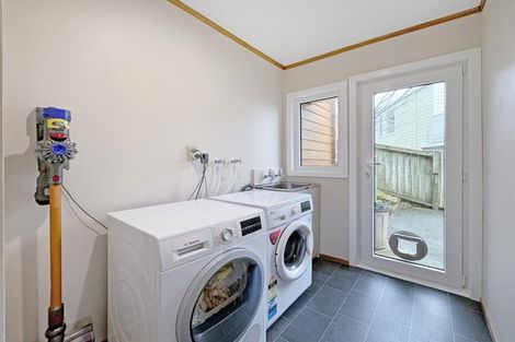 Photo of property in 7 Gavaskar Place, Khandallah, Wellington, 6035