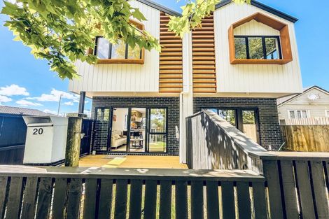 Photo of property in 11/20 Seabrook Avenue, New Lynn, Auckland, 0600