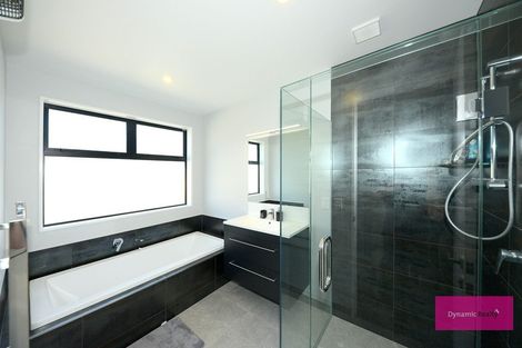 Photo of property in 32 Four Peaks Drive, Wigram, Christchurch, 8025