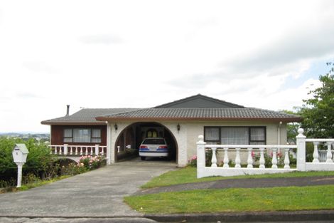 Photo of property in 5 Dunolly Place, Pukekohe, 2120