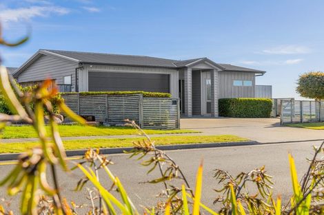 Photo of property in 43 Victory Drive, Wharewaka, Taupo, 3330