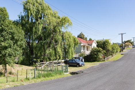 Photo of property in 16 Eagle Street, Waipawa, 4210