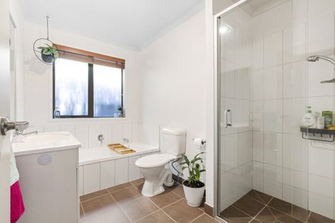 Photo of property in 6a Cliff Road, Papakura, 2110