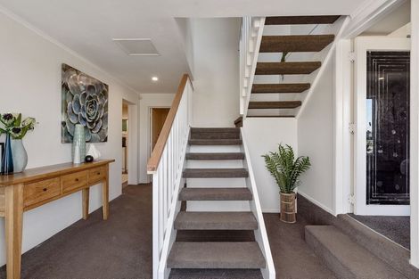 Photo of property in 1/117 Monarch Avenue, Hillcrest, Auckland, 0627