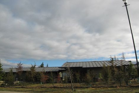 Photo of property in 41 Penrith Park Drive, Wanaka, 9305