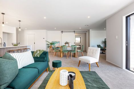 Photo of property in 26 Te Hoiere Street, Aotea, Porirua, 5024