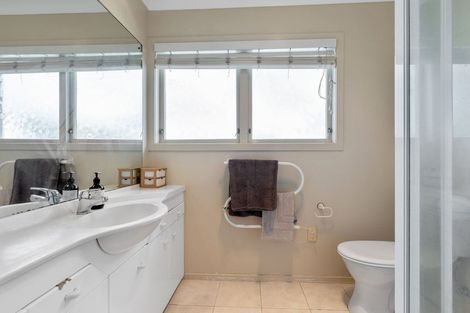 Photo of property in 1/99 Hebron Road, Waiake, Auckland, 0630