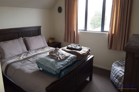 Photo of property in 300 Riccarton Road, Upper Riccarton, Christchurch, 8041