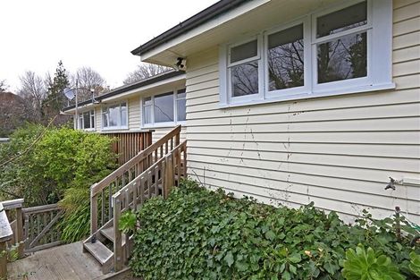 Photo of property in 22 Milton Road, Bluff Hill, Napier, 4110