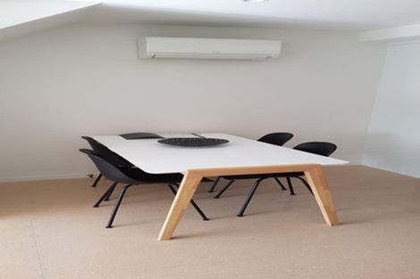 Photo of property in 1/176 Edgeware Road, Edgeware, Christchurch, 8013