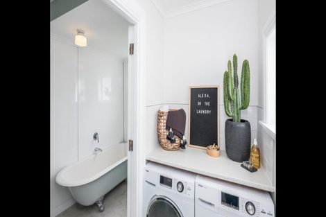 Photo of property in 85 Pirie Street, Mount Victoria, Wellington, 6011