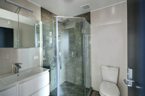 Photo of property in 11/5 Jetty Street, Dunedin Central, Dunedin, 9016