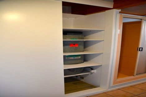 Photo of property in 54 Carnoustie Drive, Wattle Downs, Auckland, 2103