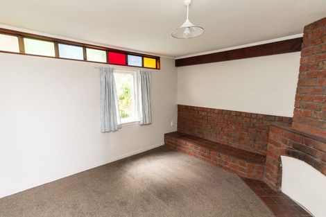 Photo of property in 32 Highbury Road, Highbury, Wellington, 6012