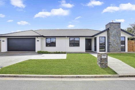 Photo of property in 2 Oderings Place, Huntington, Hamilton, 3210