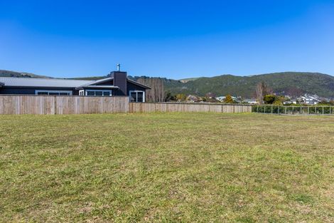 Photo of property in 161 Lisland Drive, Kinloch, Taupo, 3377