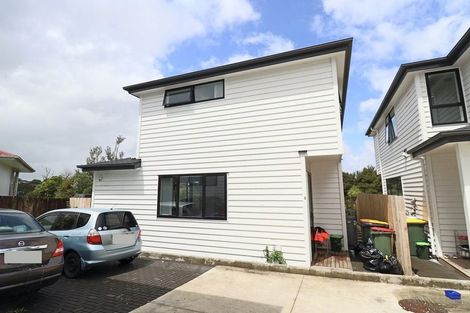 Photo of property in 127b Oreil Avenue, West Harbour, Auckland, 0618