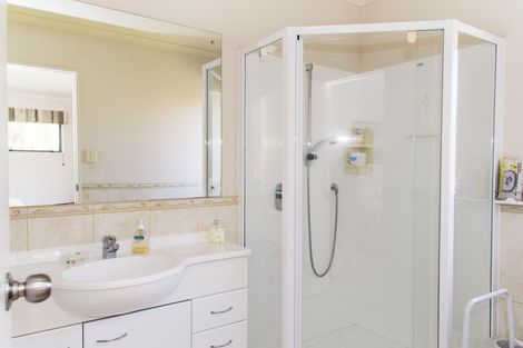 Photo of property in 50 Blackwood Drive, Wattle Downs, Auckland, 2103