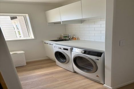 Photo of property in 60 Turangi Road, Motunui, Waitara, 4383