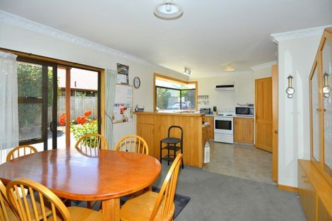 Photo of property in 16 Kedleston Drive, Avonhead, Christchurch, 8042