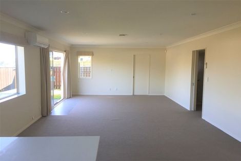 Photo of property in 242 Mark Avenue, Grenada Village, Wellington, 6037