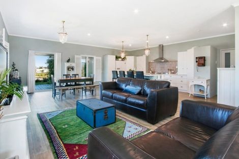 Photo of property in 21 Highfields Drive, Katikati, 3129