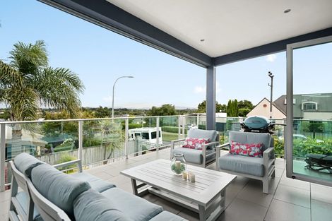 Photo of property in 66 Rototuna Road, Rototuna, Hamilton, 3210