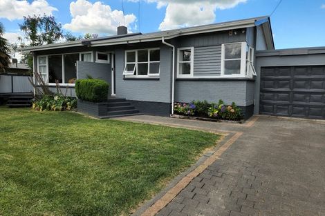 Photo of property in 6 Heath Street, St Andrews, Hamilton, 3200