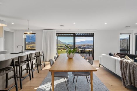 Photo of property in 101 Spur Ridge Rise, Jacks Point, 9371