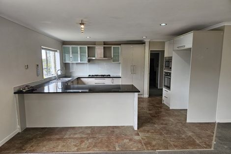 Photo of property in 47 Beeston Crescent, Manurewa, Auckland, 2102