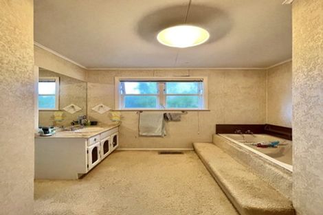 Photo of property in 2 Matuku Street, Heretaunga, Upper Hutt, 5018