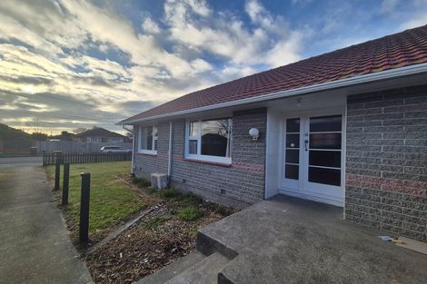 Photo of property in 6 Wimborne Crescent, Aranui, Christchurch, 8061