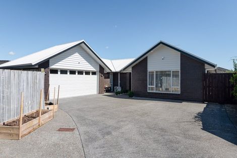 Photo of property in 5 Astelia Lane, Rototuna North, Hamilton, 3210